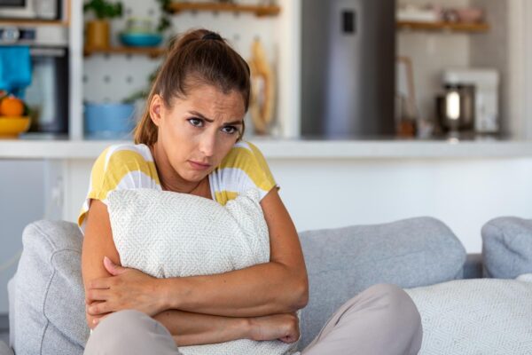 Cum pregătești un plan de siguranță când te gândești să pleci dintr-o relație abuzivă